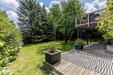 Photo 40 at 15 Beatty Crescent, Aurora Highlands, Aurora