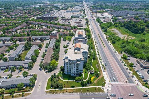 Photo 45 at 714 - 11121 Yonge Street, Devonsleigh, Richmond Hill