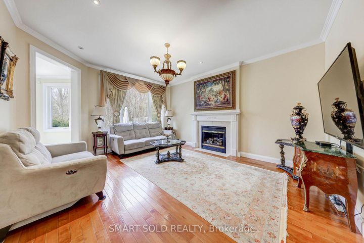 Photo 14 at 106 Wood Rim Drive, Oak Ridges Lake Wilcox, Richmond Hill