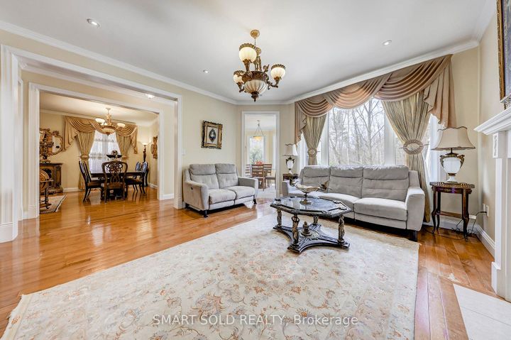 Photo 16 at 106 Wood Rim Drive, Oak Ridges Lake Wilcox, Richmond Hill