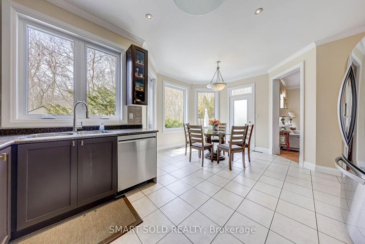 Photo 22 at 106 Wood Rim Drive, Oak Ridges Lake Wilcox, Richmond Hill