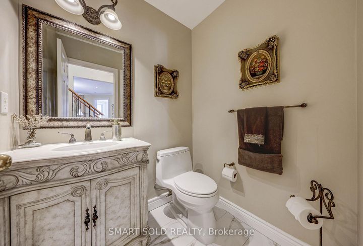 Photo 24 at 106 Wood Rim Drive, Oak Ridges Lake Wilcox, Richmond Hill