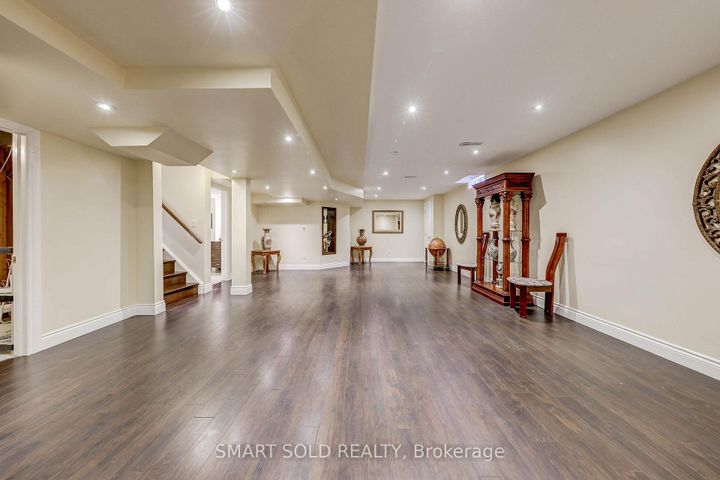 Photo 38 at 106 Wood Rim Drive, Oak Ridges Lake Wilcox, Richmond Hill