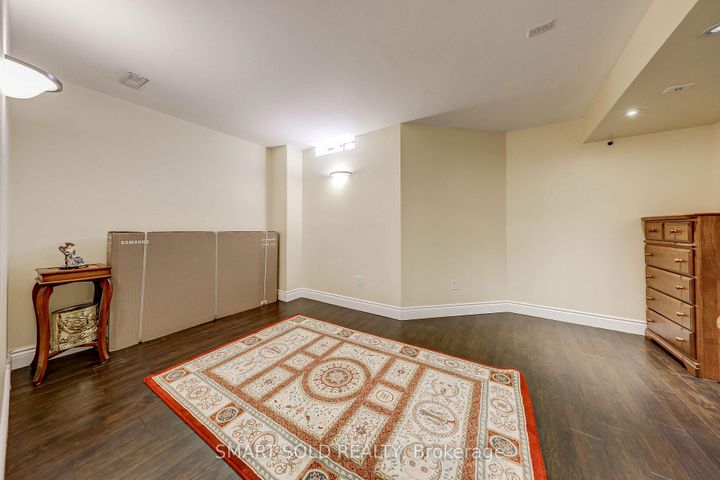 Photo 43 at 106 Wood Rim Drive, Oak Ridges Lake Wilcox, Richmond Hill