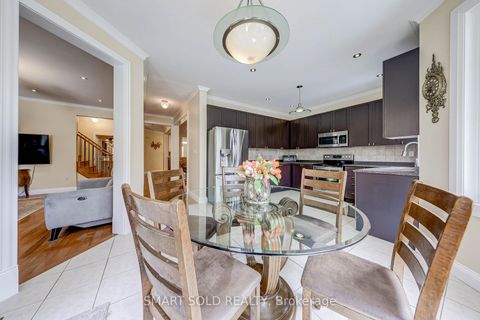 Photo 20 at 106 Wood Rim Drive, Oak Ridges Lake Wilcox, Richmond Hill