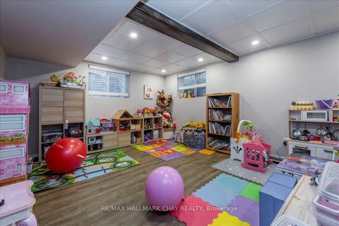 Photo 13 at 11 Garibaldi Drive, Holly, Barrie