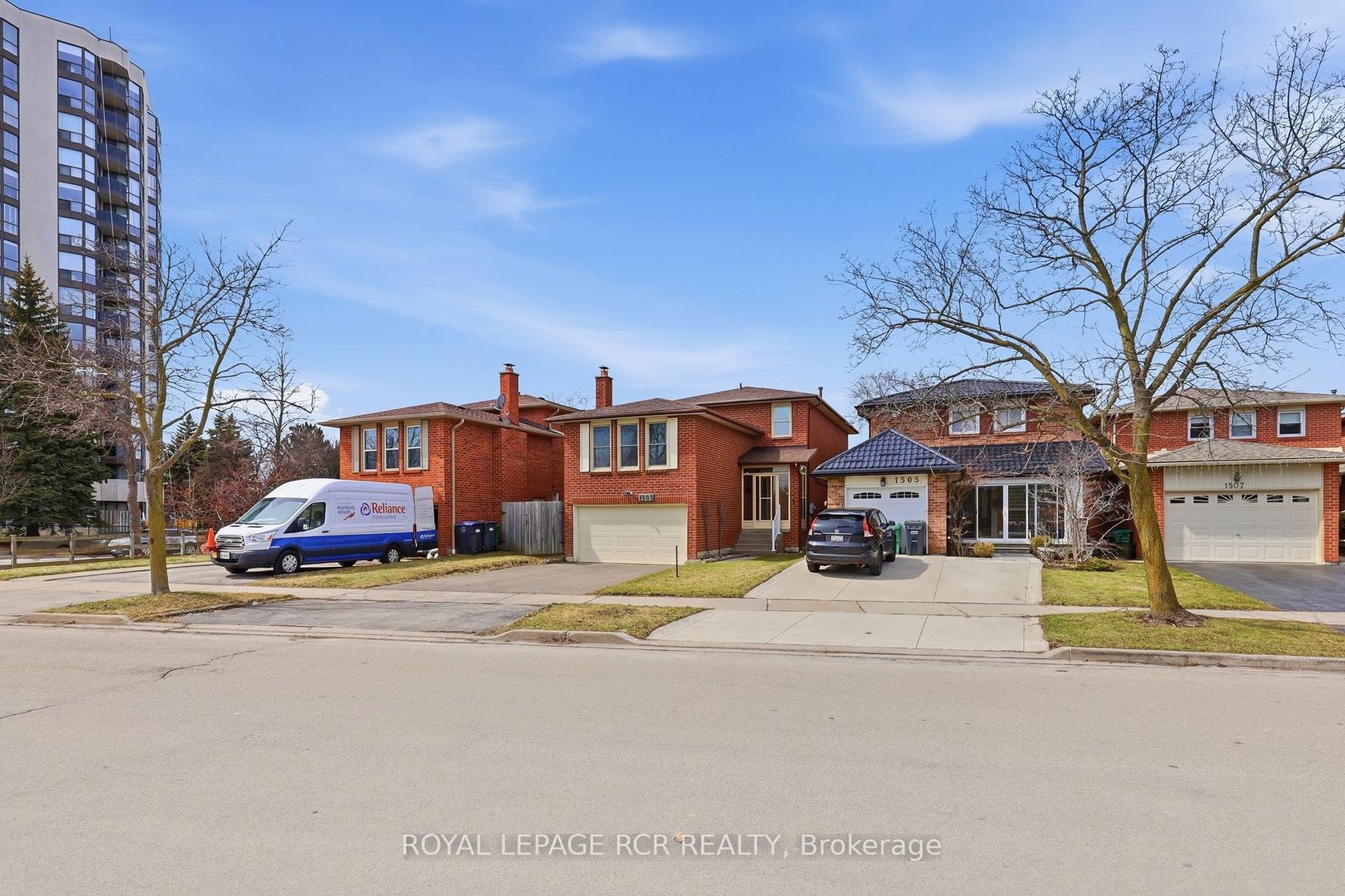 1503 Maple Ridge Drive, Rathwood, Mississauga 