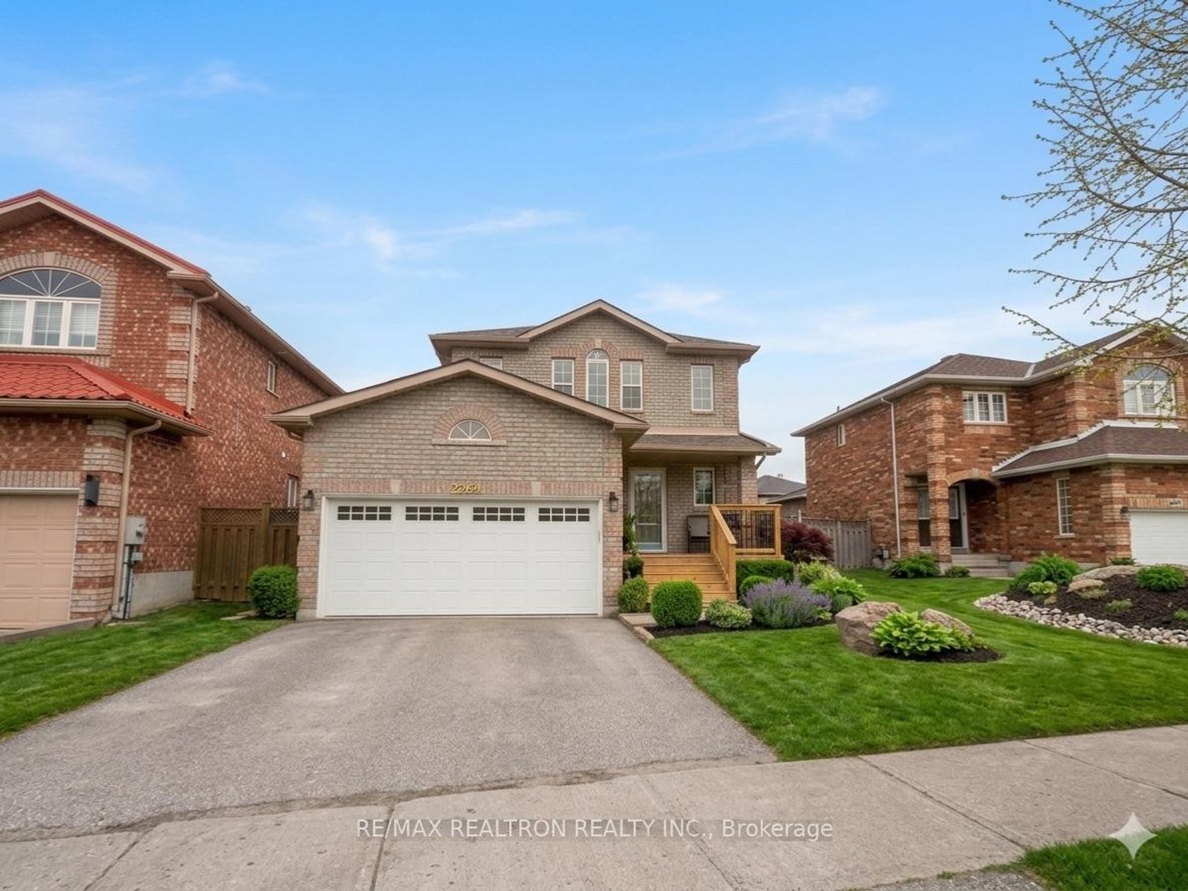 2264 JACK Crescent, Alcona, Innisfil photo number 2