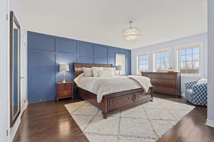 Photo 23 at 10 Silver Pond Drive, Georgetown, Halton Hills