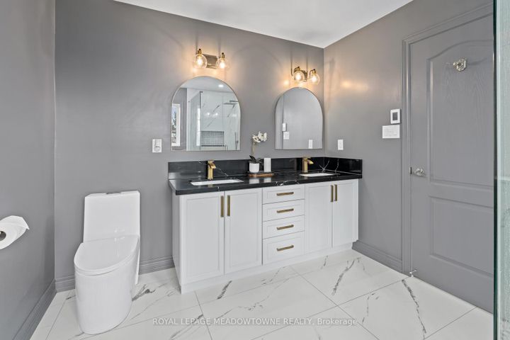 Photo 25 at 10 Silver Pond Drive, Georgetown, Halton Hills