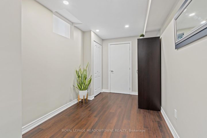 Photo 31 at 10 Silver Pond Drive, Georgetown, Halton Hills