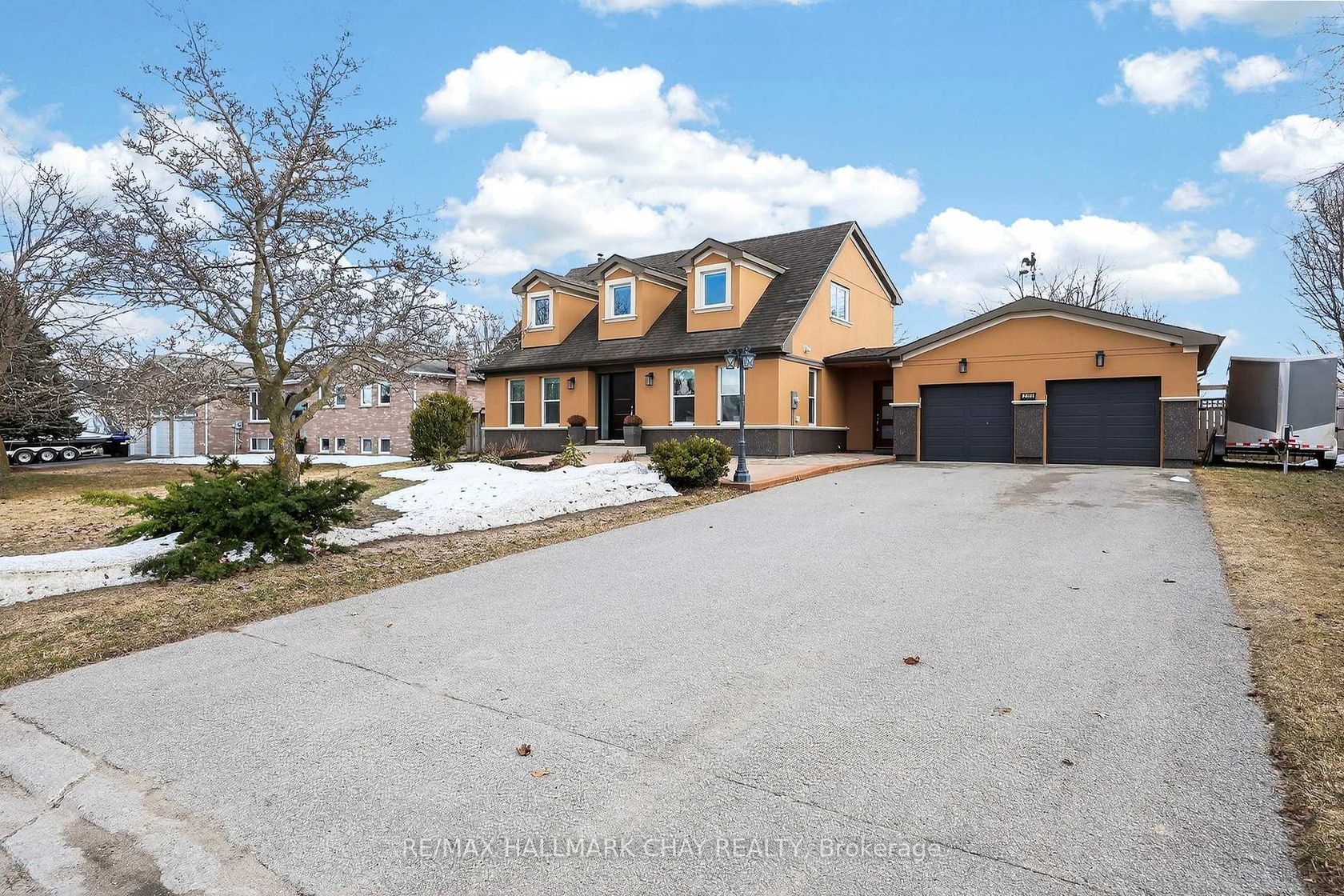 2151 Hughes Drive, Gilford, Innisfil photo number 2