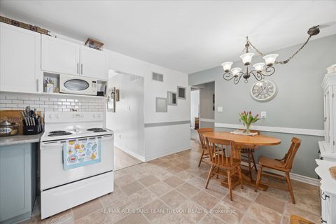 Photo 6 at 307 Kenwood Avenue, Keswick South, Georgina