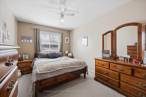 Photo 13 at 307 Kenwood Avenue, Keswick South, Georgina