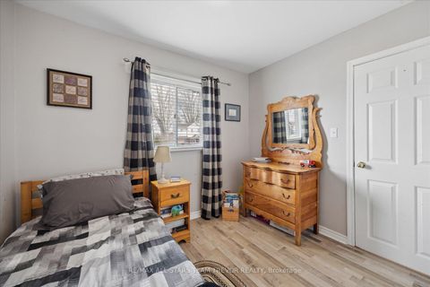 Photo 16 at 307 Kenwood Avenue, Keswick South, Georgina