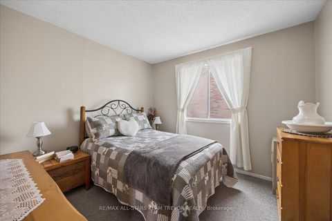 Photo 17 at 307 Kenwood Avenue, Keswick South, Georgina