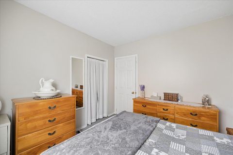 Photo 18 at 307 Kenwood Avenue, Keswick South, Georgina