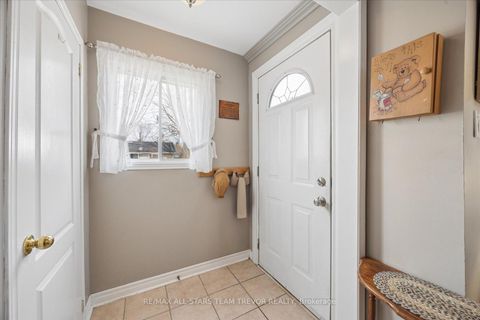 Photo 23 at 307 Kenwood Avenue, Keswick South, Georgina