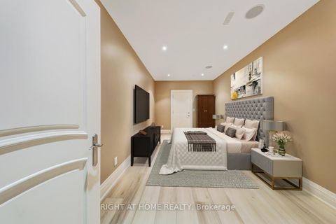 Photo 27 at 3 Westrose Avenue, Kingsway South, Toronto