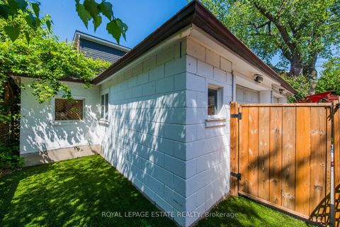 Photo 45 at 138 Woodmount Avenue, East York, Toronto