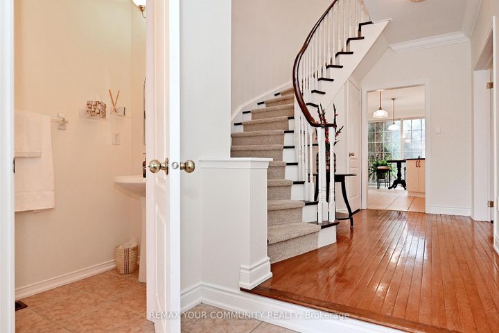 Photo 23 at 55 Carriage House Court, Jefferson, Richmond Hill