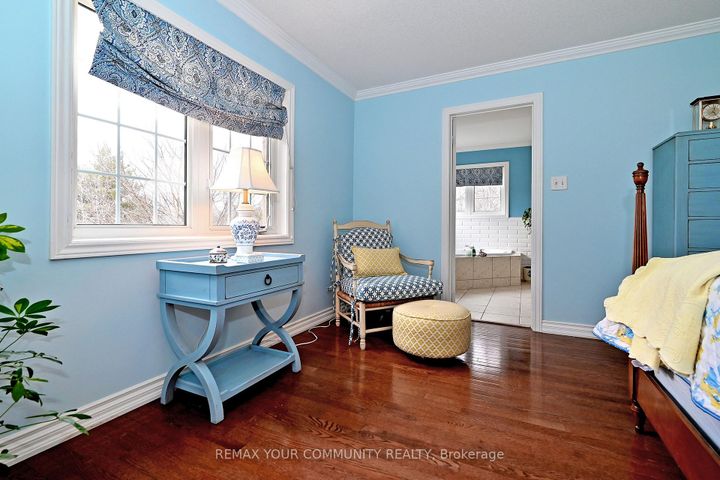 Photo 27 at 55 Carriage House Court, Jefferson, Richmond Hill