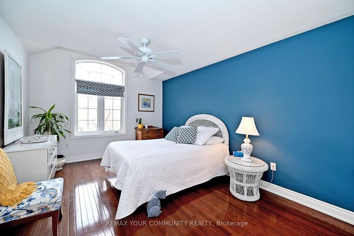 Photo 29 at 55 Carriage House Court, Jefferson, Richmond Hill