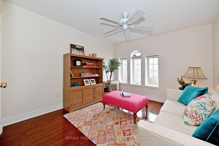 Photo 31 at 55 Carriage House Court, Jefferson, Richmond Hill