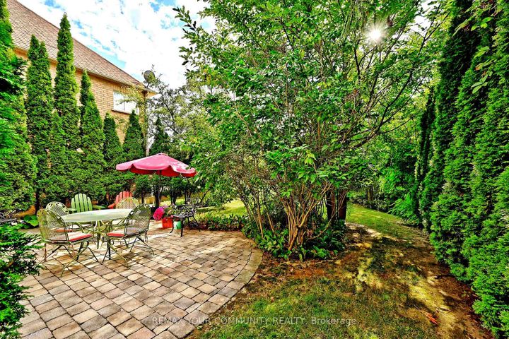 Photo 41 at 55 Carriage House Court, Jefferson, Richmond Hill