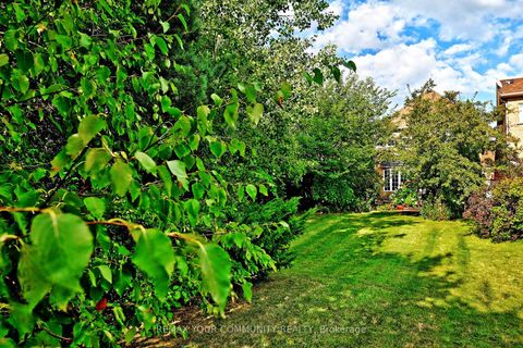 Photo 44 at 55 Carriage House Court, Jefferson, Richmond Hill