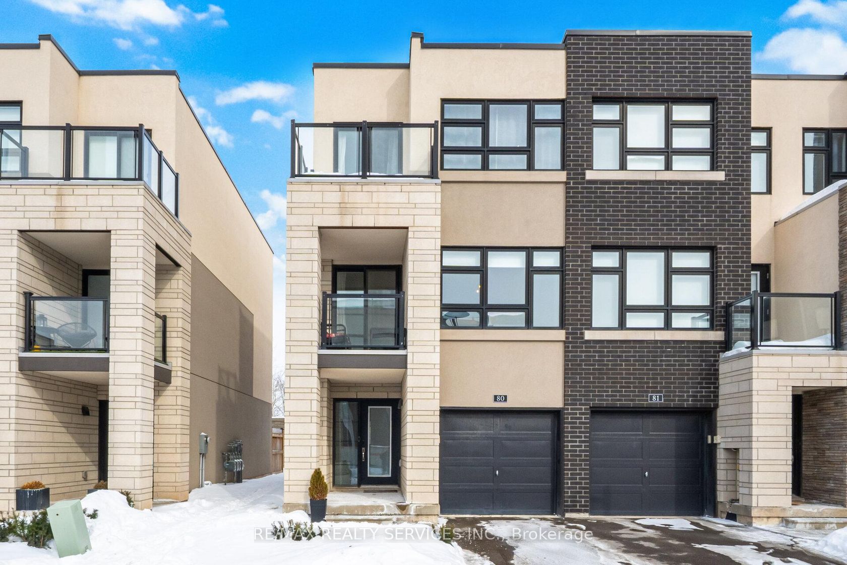 80 - 1121 Cooke Boulevard, LaSalle, Burlington by Loree Meneguzzi Real Estate 80 - 1121 Cooke Boulevard, LaSalle, Burlington