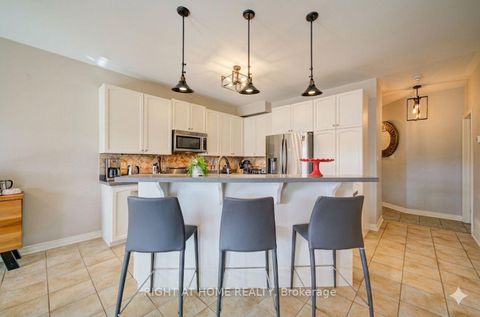 Photo 10 at 740 Colter Street, Summerhill Estates, Newmarket