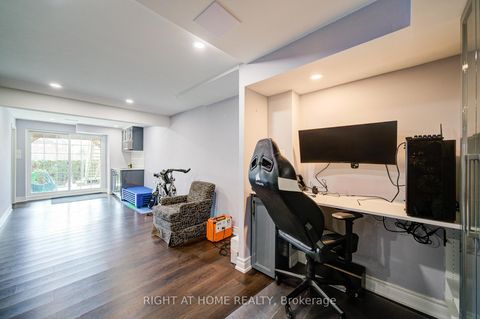 Photo 37 at 740 Colter Street, Summerhill Estates, Newmarket