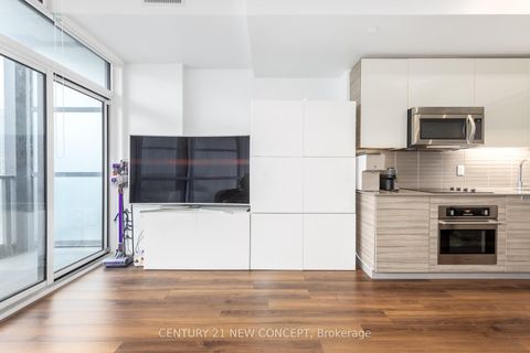 Photo 3 at 1909 - 210 Simcoe Street, Chinatown, Toronto