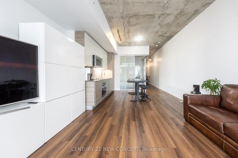 Photo 4 at 1909 - 210 Simcoe Street, Chinatown, Toronto