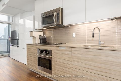 Photo 6 at 1909 - 210 Simcoe Street, Chinatown, Toronto