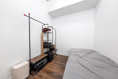 Photo 12 at 1909 - 210 Simcoe Street, Chinatown, Toronto