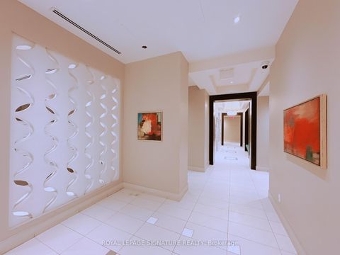 Photo 17 at 710 - 9600 Yonge Street, North Richvale, Richmond Hill