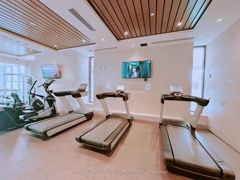 Photo 19 at 710 - 9600 Yonge Street, North Richvale, Richmond Hill