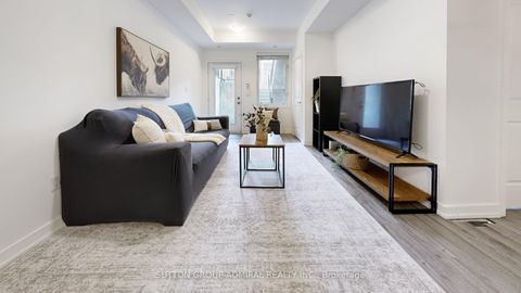 Photo 1 at 1B - 867 Wilson Avenue, CFB, Toronto