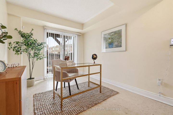 Photo 24 at 408 Fairgate Way, WC Wedgewood Creek, Oakville