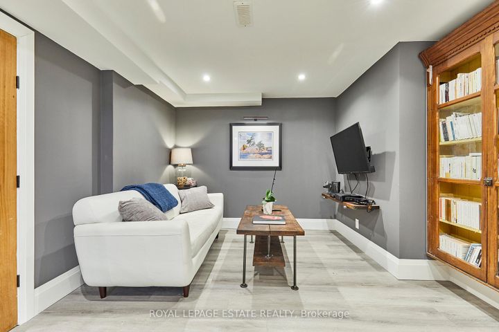 Photo 24 at 1078 Roundelay Court, McLaughlin, Oshawa