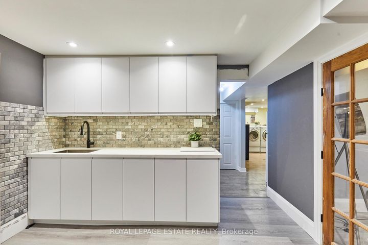 Photo 25 at 1078 Roundelay Court, McLaughlin, Oshawa