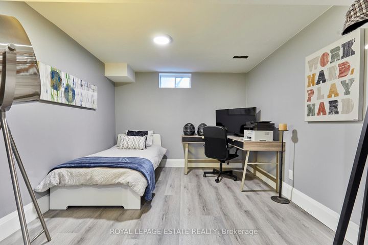 Photo 27 at 1078 Roundelay Court, McLaughlin, Oshawa