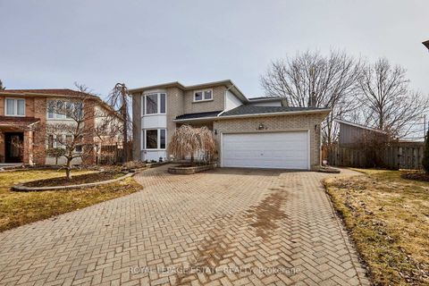 Photo 0 at 1078 Roundelay Court, McLaughlin, Oshawa