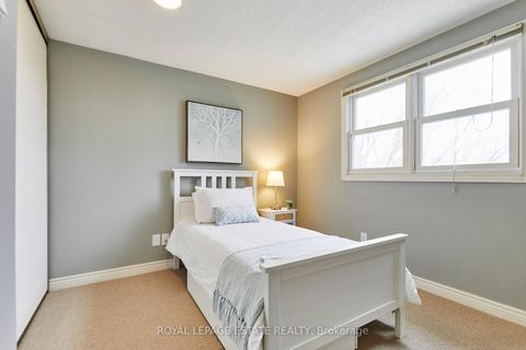 Photo 20 at 1078 Roundelay Court, McLaughlin, Oshawa