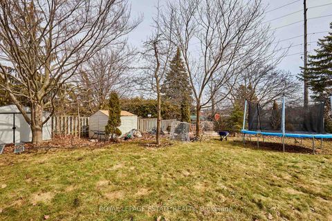 Photo 34 at 1078 Roundelay Court, McLaughlin, Oshawa