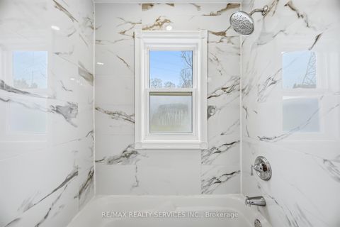 Photo 24 at 6 Bonnyview Drive, Queensway, Toronto