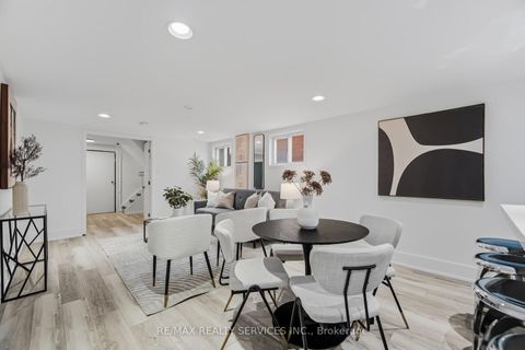 Photo 31 at 6 Bonnyview Drive, Queensway, Toronto