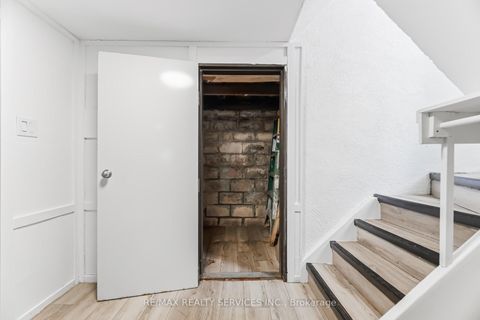 Photo 44 at 6 Bonnyview Drive, Queensway, Toronto